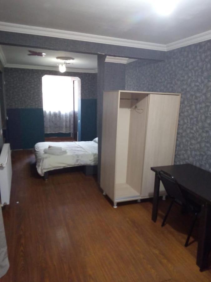 Vake-House Hotel Tbilisi Ngoại thất bức ảnh