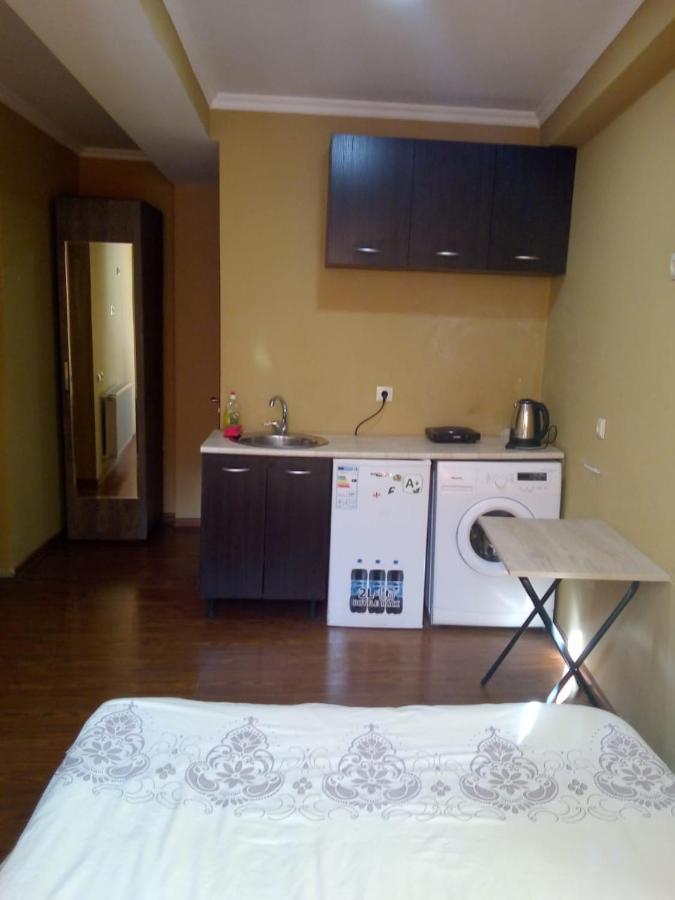 Vake-House Hotel Tbilisi Ngoại thất bức ảnh