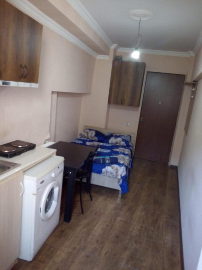 Vake-House Hotel Tbilisi Ngoại thất bức ảnh