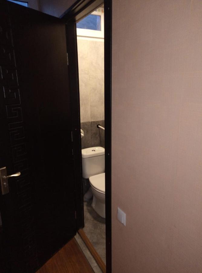 Vake-House Hotel Tbilisi Ngoại thất bức ảnh