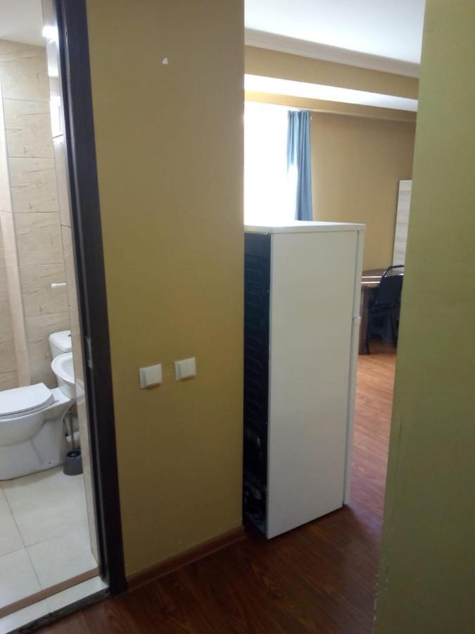 Vake-House Hotel Tbilisi Ngoại thất bức ảnh
