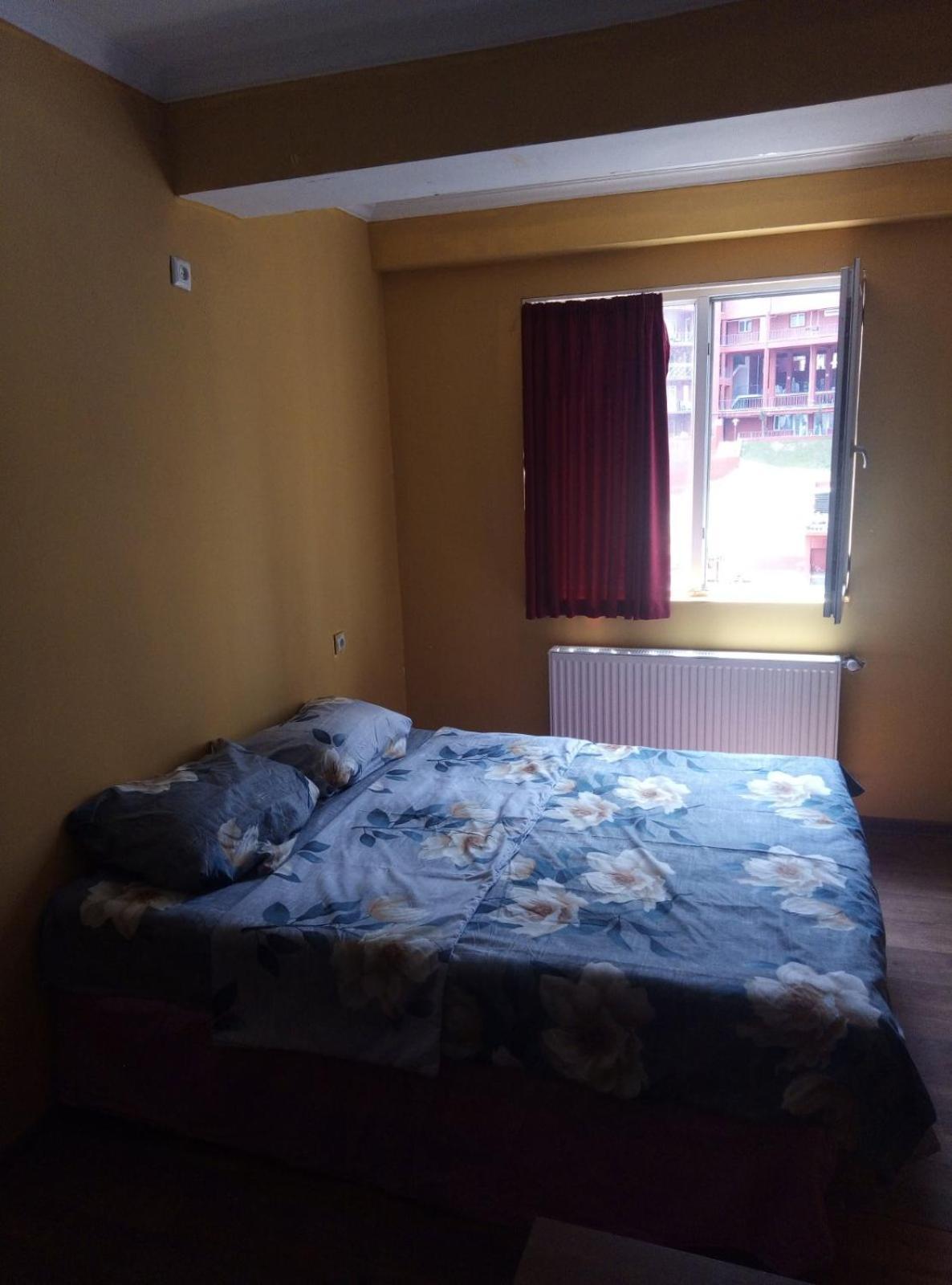 Vake-House Hotel Tbilisi Ngoại thất bức ảnh