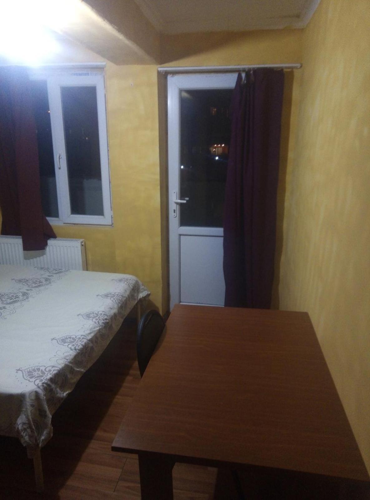 Vake-House Hotel Tbilisi Ngoại thất bức ảnh